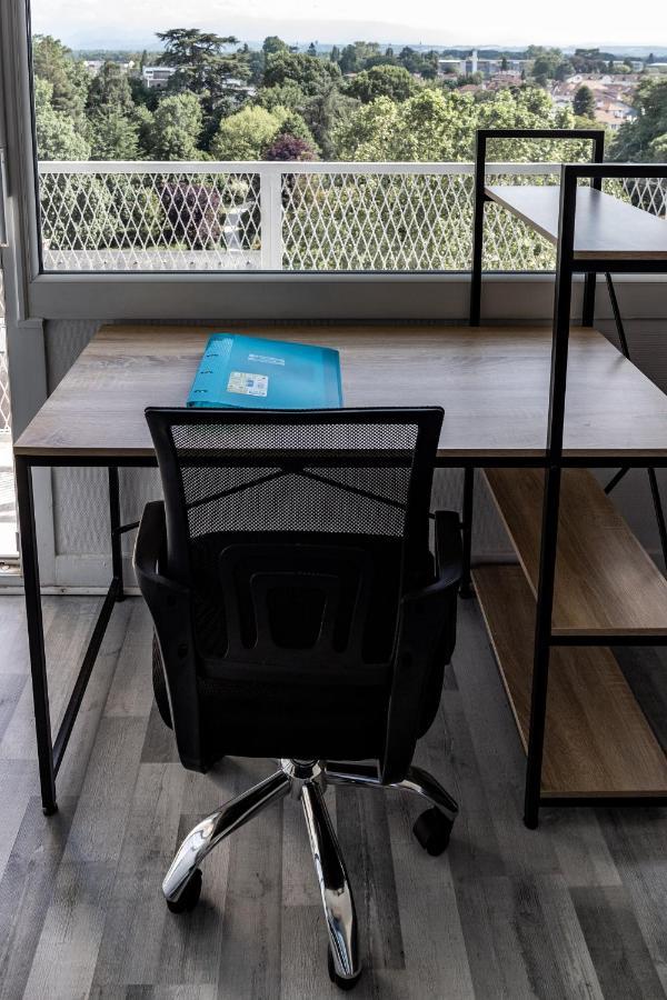 Апартаменты Cap Sud - 53M2- Vue Pyrenees- Hypercentre-Wifi Fibre -Nouvelle Literie Тарб Экстерьер фото